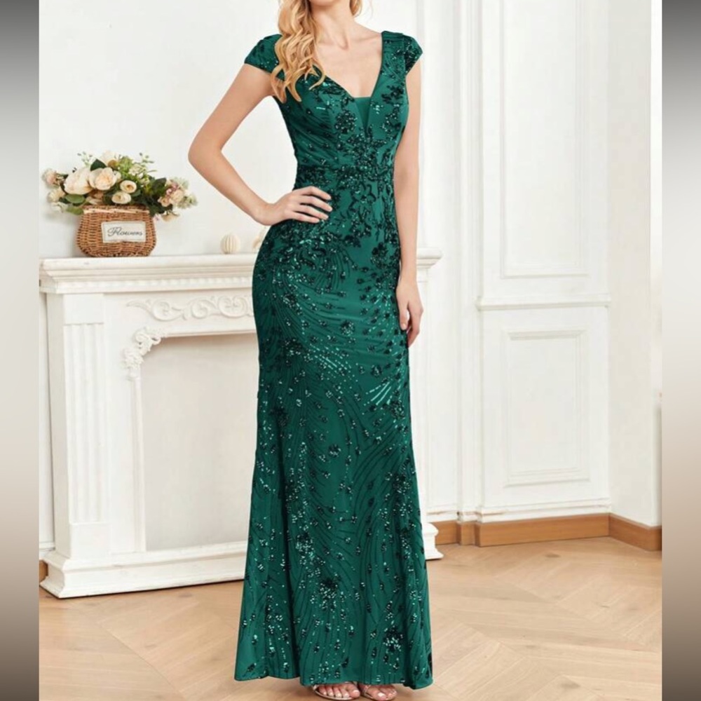 Luxe V neck sequin formal evening party dress - Picture 6 of 9